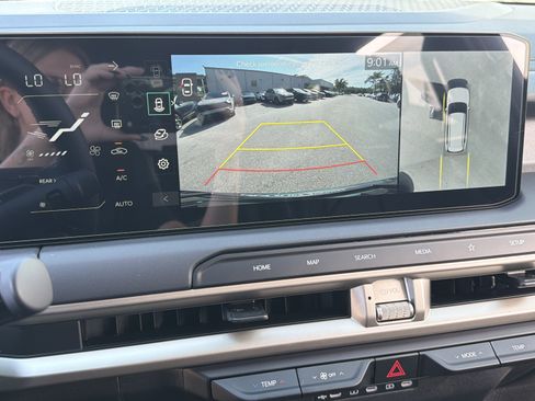 New 2027 Kia Telluride SX FWD image 10