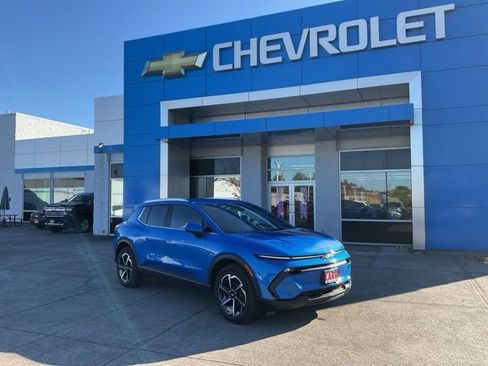 New 2026 Chevrolet Equinox EV LT image 1