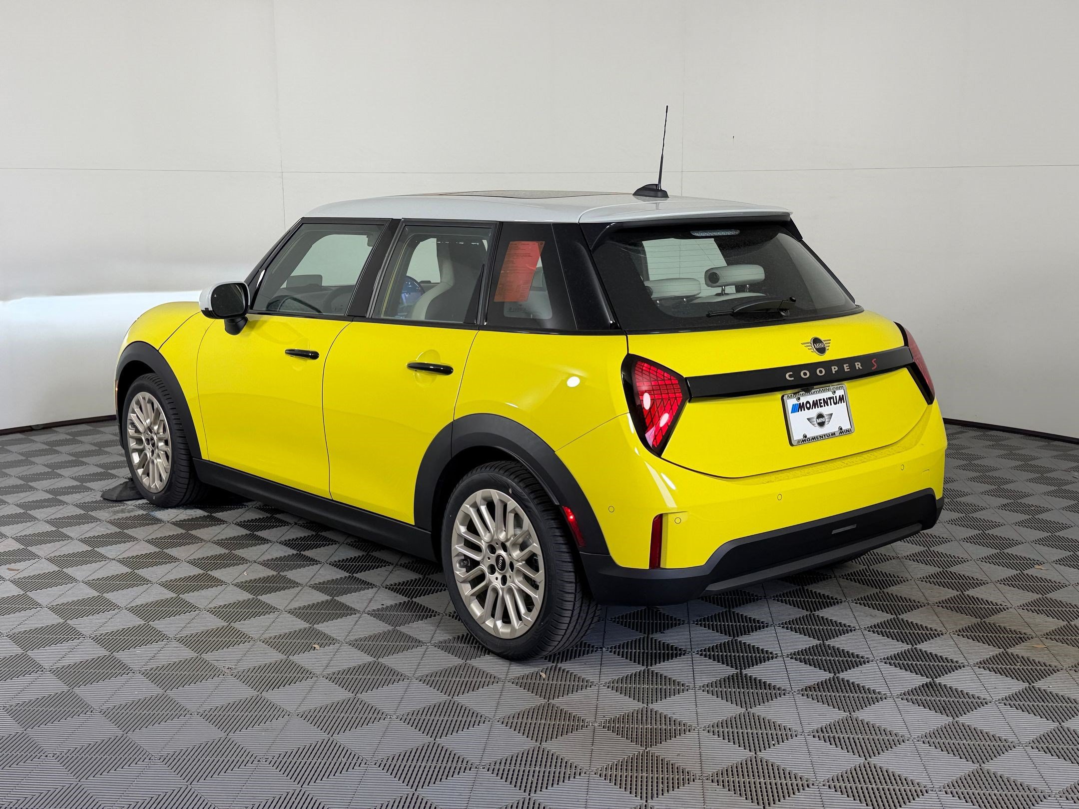 New 2026 MINI Cooper S FWD image 3