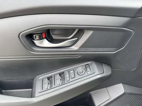 New 2026 Honda Accord LX image 9