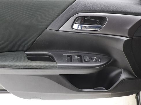 Used 2014 Honda Accord LX image 15