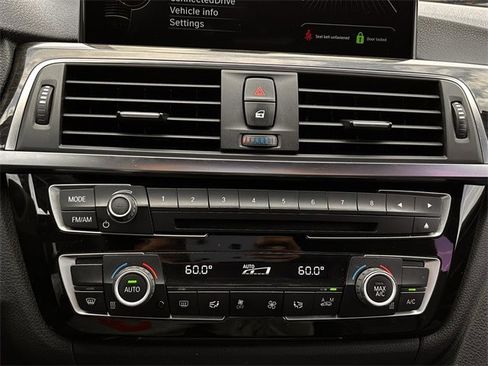 Used 2016 BMW 328i Sedan image 19