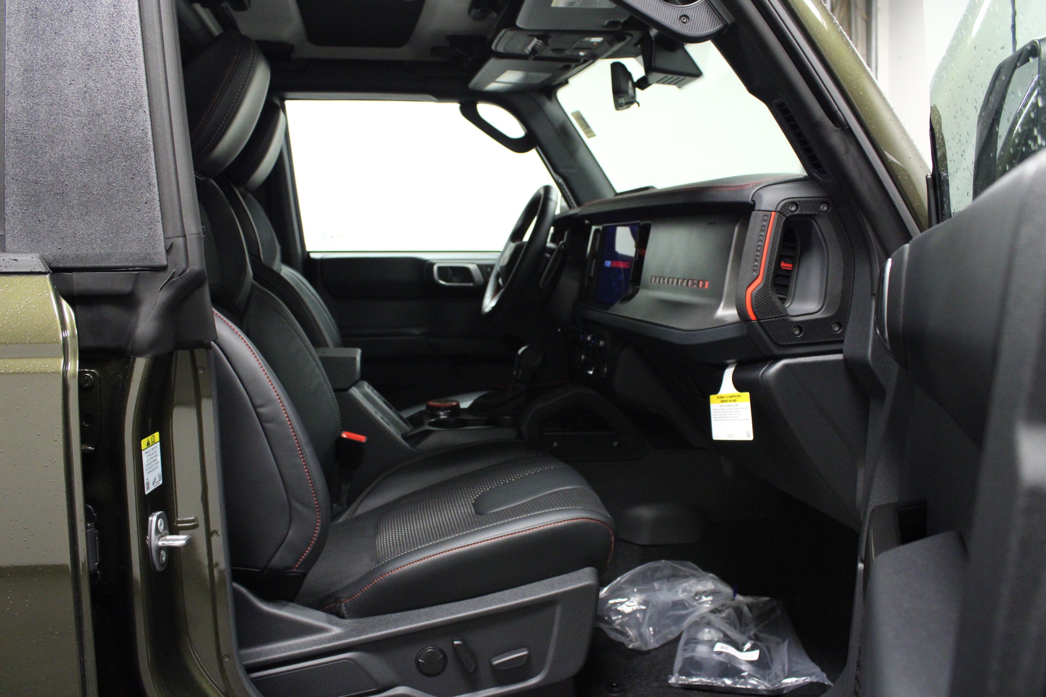 New 2026 Ford Bronco Raptor AWD/4WD image 16