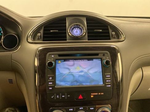 Used 2017 Buick Enclave Leather w/ Trailering Package AWD/4WD image 11