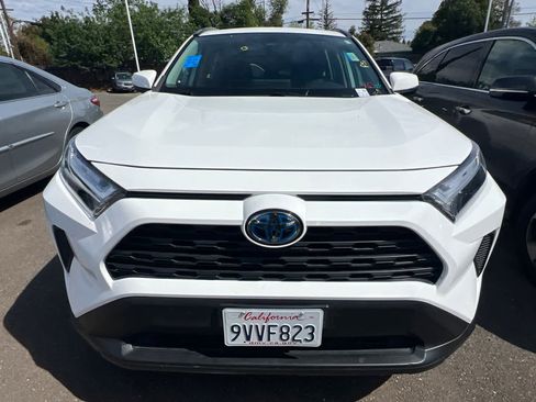 Used 2023 Toyota RAV4 LE image 2