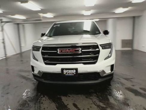 Certified 2025 GMC Acadia Elevation image 3