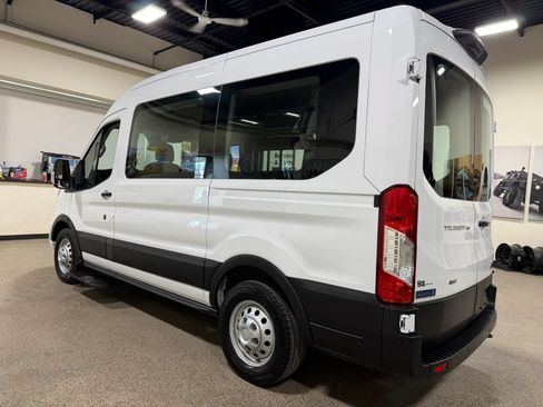 Used 2020 Ford Transit 150 XLT AWD/4WD image 21