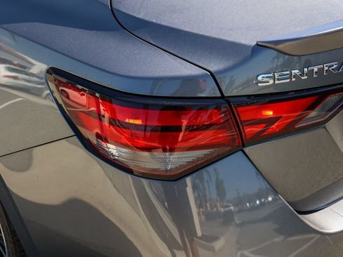 Used 2024 Nissan Sentra SR w/ SR Premium Package FWD image 7