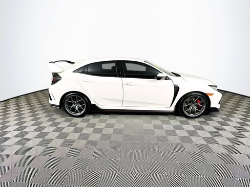 Used 2019 Honda Civic Type R image 12