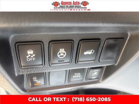 Used 2020 Nissan Pathfinder SL AWD/4WD image 37