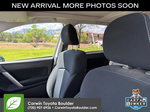 Used 2014 Subaru Forester 2.5i Premium w/ Popular Package #2 AWD/4WD image 14
