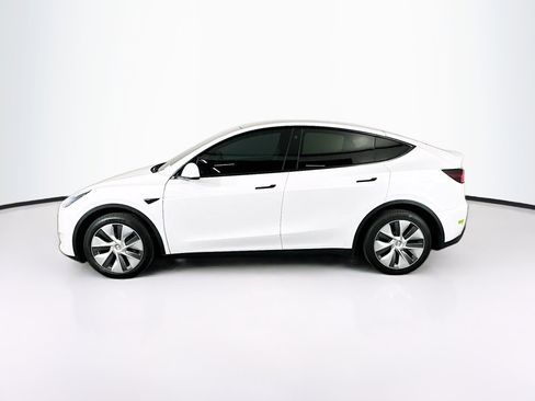 Used 2023 Tesla Model Y Long Range AWD/4WD image 4