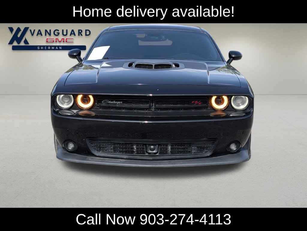 Used 2016 Dodge Challenger R/T Scat Pack RWD image 2