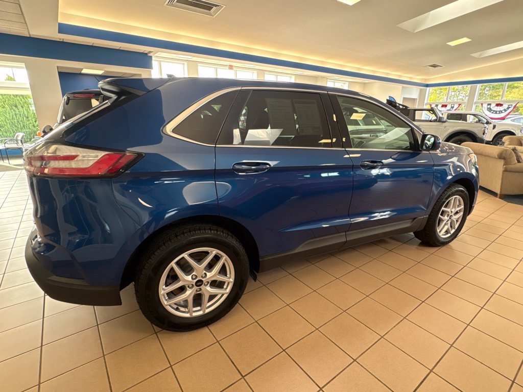 Used 2024 Ford Edge SEL w/ Convenience Package AWD/4WD image 6