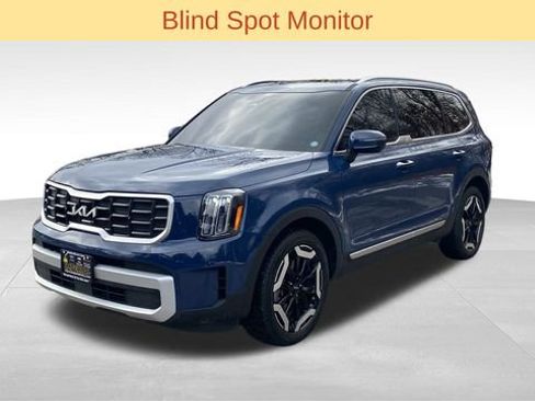 Used 2025 Kia Telluride S image 4
