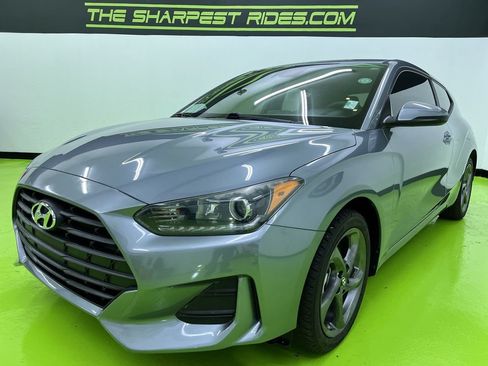 Used 2019 Hyundai Veloster 2.0 FWD image 5