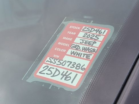 New 2025 Jeep Grand Wagoneer Series II Obsidian w/ Quick Order Packagew 28T image 21