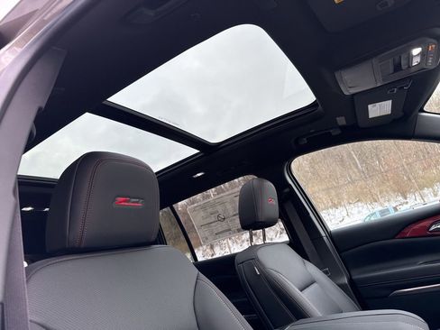 New 2026 Chevrolet Traverse Z71 w/ Enhanced Driving Package image 13
