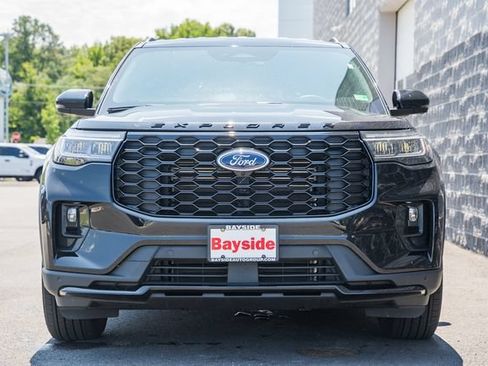 Used 2026 Ford Explorer ST-Line AWD/4WD image 3