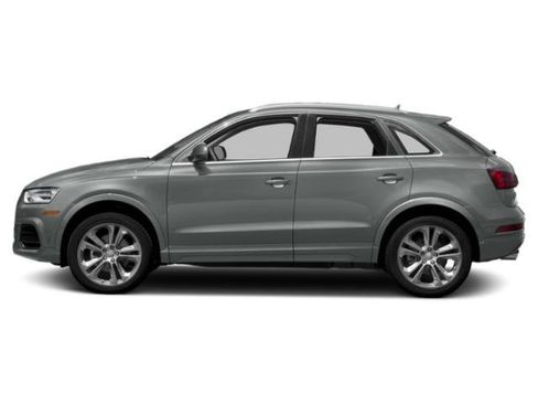 Used 2018 Audi Q3 2.0T Premium Plus w/ Premium Plus Package AWD/4WD image 3