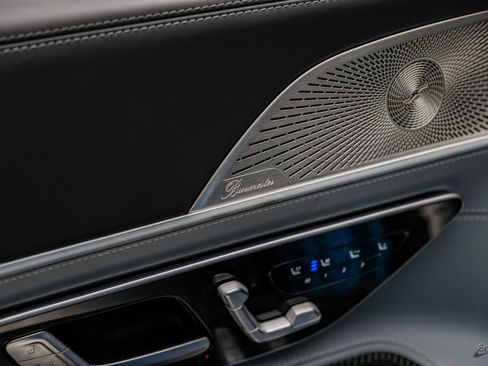 Used 2022 Mercedes-Benz SL 63 AMG 4MATIC image 93