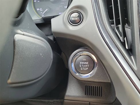 Used 2024 Subaru Crosstrek 2.5i Sport image 31