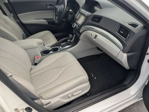 Used 2020 Acura ILX FWD image 12