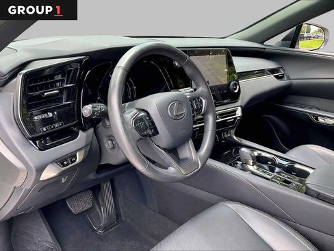 Used 2024 Lexus RX 350 FWD w/ Technology Package image 15
