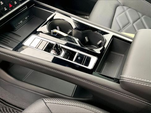 New 2026 Volkswagen Atlas Cross Sport SE image 14