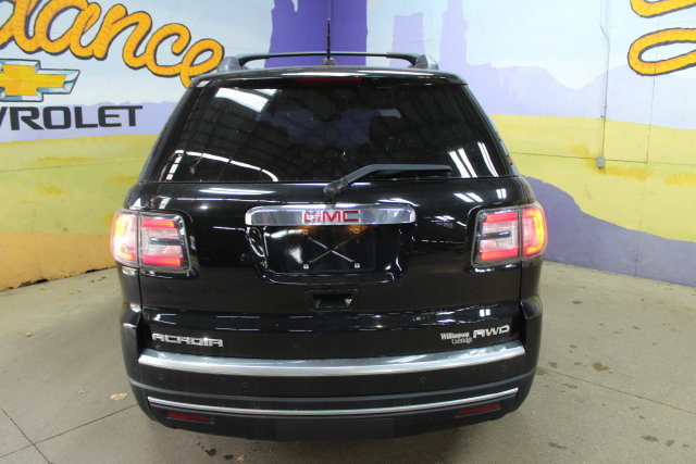 Used 2016 GMC Acadia SLT AWD/4WD image 7