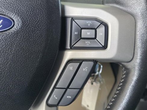 Used 2017 Ford F250 Lariat w/ Tow Technology Bundle image 34
