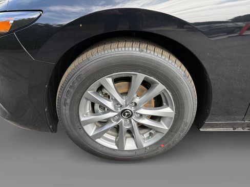 New 2026 MAZDA MAZDA3 s FWD image 9