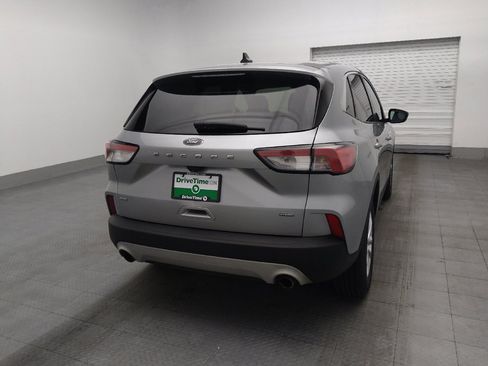 Used 2021 Ford Escape SE FWD image 7