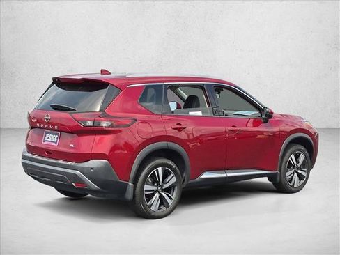 Used 2022 Nissan Rogue SL FWD image 5