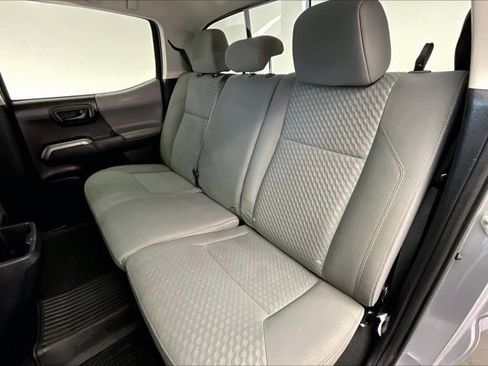 Used 2020 Toyota Tacoma SR5 image 20