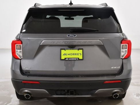 Used 2022 Ford Explorer XLT w/ Equipment Group 202A image 13