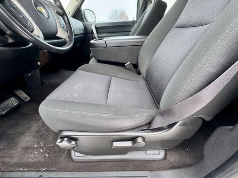 Used 2012 Chevrolet Silverado 2500 LT image 22