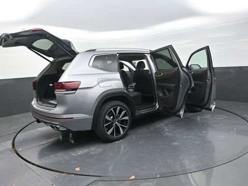 New 2026 Volkswagen Atlas SEL Premium R-Line AWD/4WD image 35