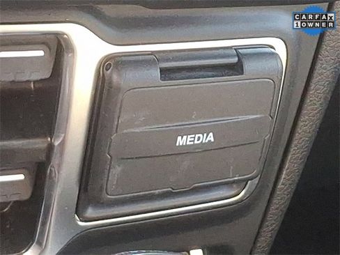 Used 2024 Jeep Gladiator Rubicon image 25