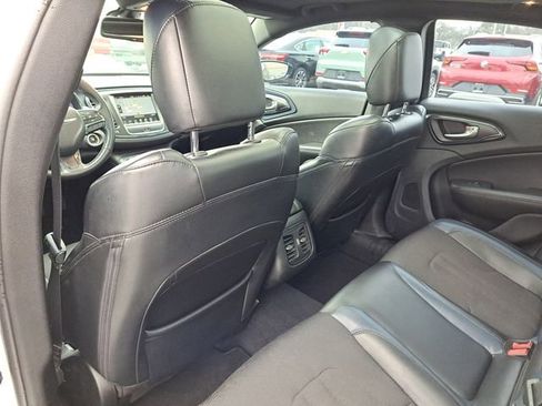 Used 2015 Chrysler 200 S w/ Navigation & Sound Group I image 22