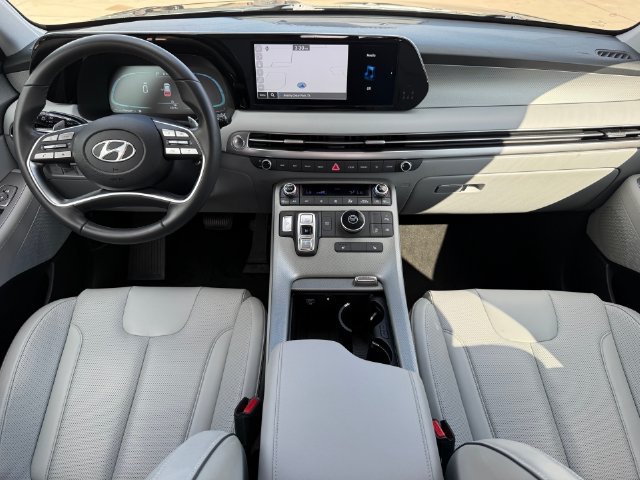 Used 2025 Hyundai Palisade SEL FWD image 23