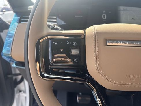 New 2025 Land Rover Range Rover Sport Dynamic SE image 26