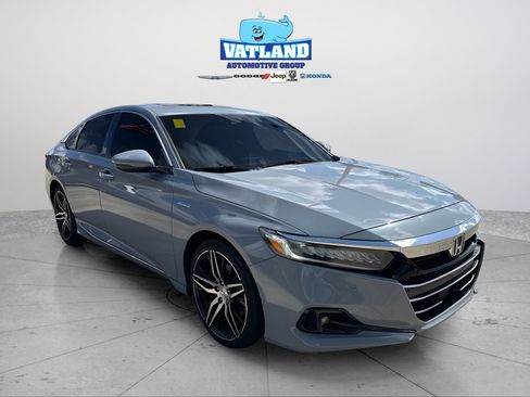 Used 2022 Honda Accord Touring image 7