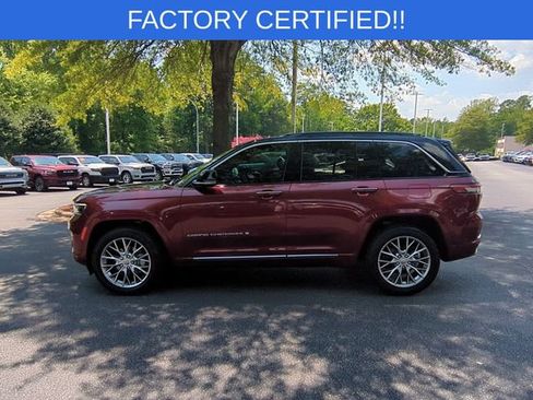 Certified 2025 Jeep Grand Cherokee Summit AWD/4WD image 2
