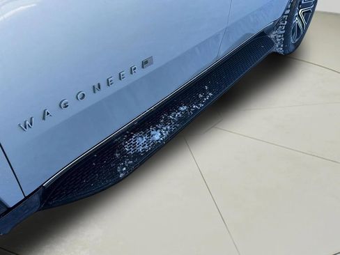 Used 2022 Jeep Wagoneer Series III image 13