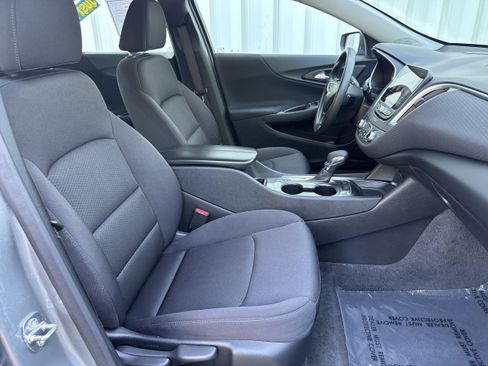 Used 2024 Chevrolet Malibu LT FWD image 15
