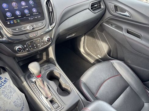 Used 2023 Chevrolet Equinox RS w/ RS Leather Package AWD/4WD image 27
