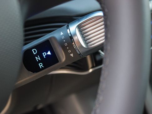 Used 2025 Hyundai Ioniq 5 SEL image 20