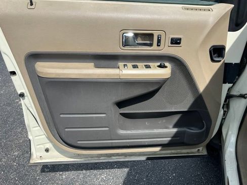 Used 2007 Ford Edge SEL FWD image 21