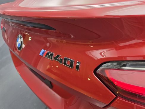 Used 2025 BMW Z4 M40i w/ Edition image 31